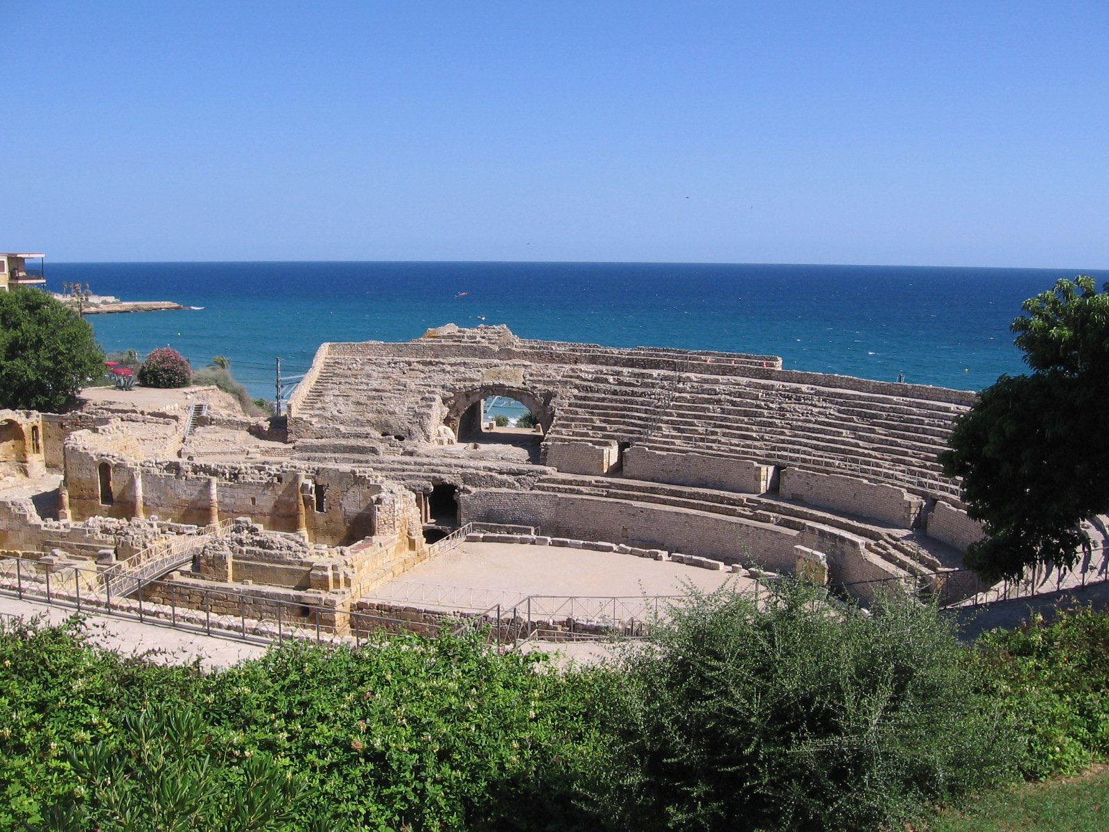 Tarragona at 62 mi (100km)